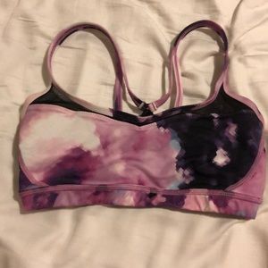 EUC Lululemon Sweaty Endeavor sports bra. Size 4